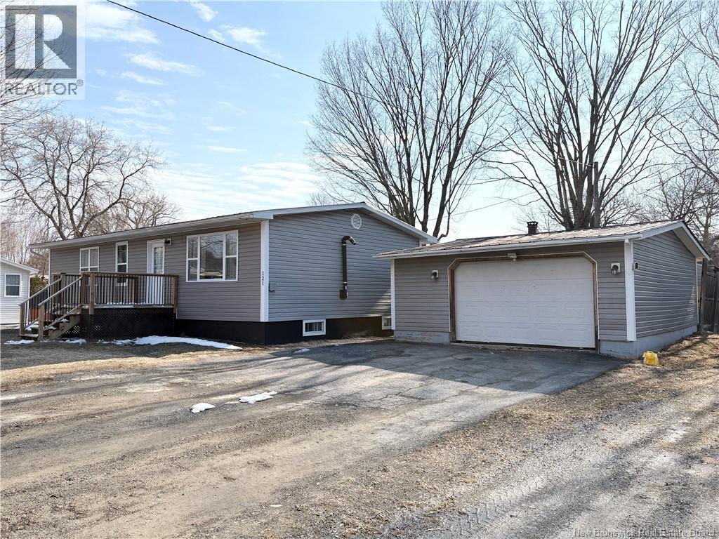 Additional image 2 of 121 Wentworth Street, Woodstock, NB, E7M2Z4