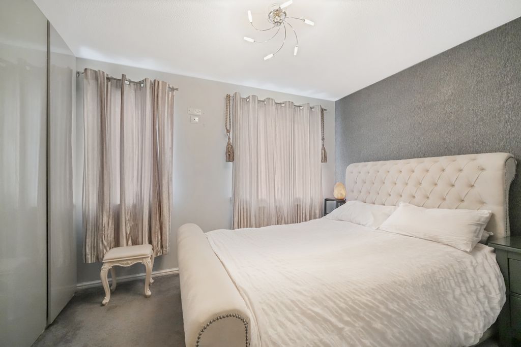 Additional image 9 of 2 bed end terrace house for sale23 Kilngate Brae, Edinburgh EH17