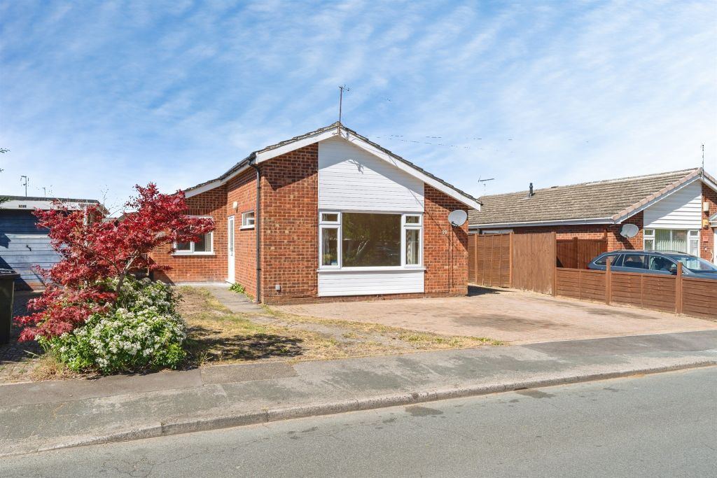 3 bed detached bungalow for saleThe Paddocks, Brandon IP27