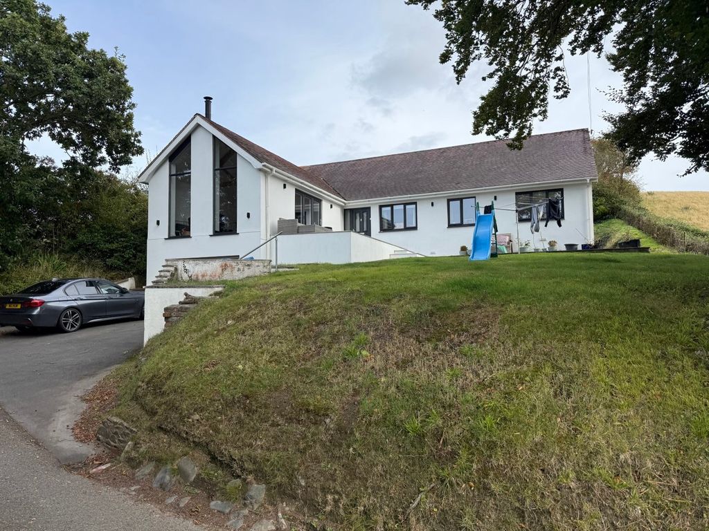 Additional image 2 of 3 bed bungalow for saleGoitre Road, Aberaeron SA46