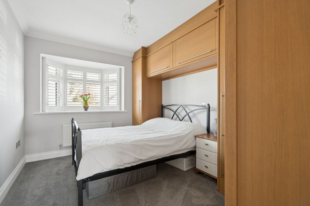 Additional image 10 of 2 bed detached bungalow for saleCompton Place, Watford WD19