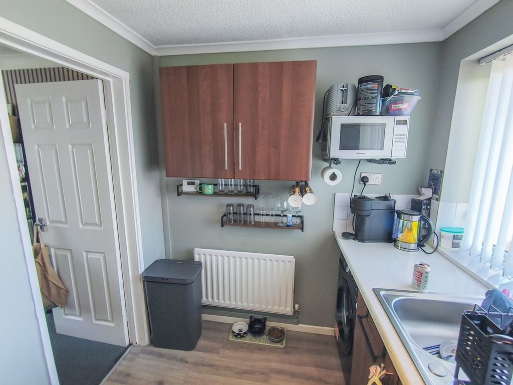 Additional image 6 of 2 bed flat for saleLyndhurst Road, North Seaton NE63