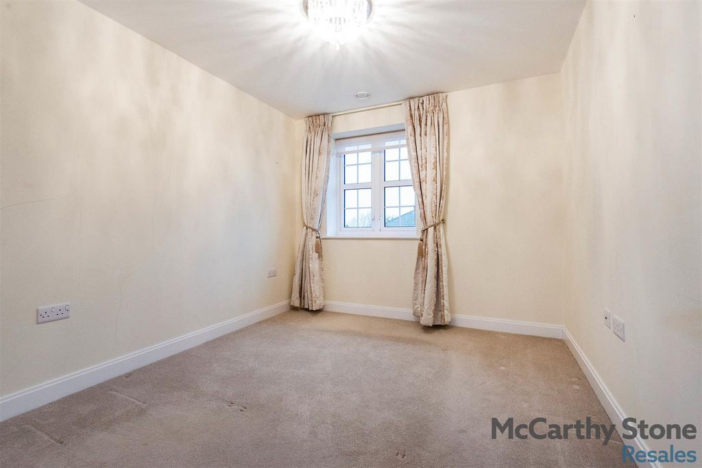 Additional image 10 of 2 bed flat for saleParkland Place, Shortmead Street, Biggleswade, Bedfordshire SG18