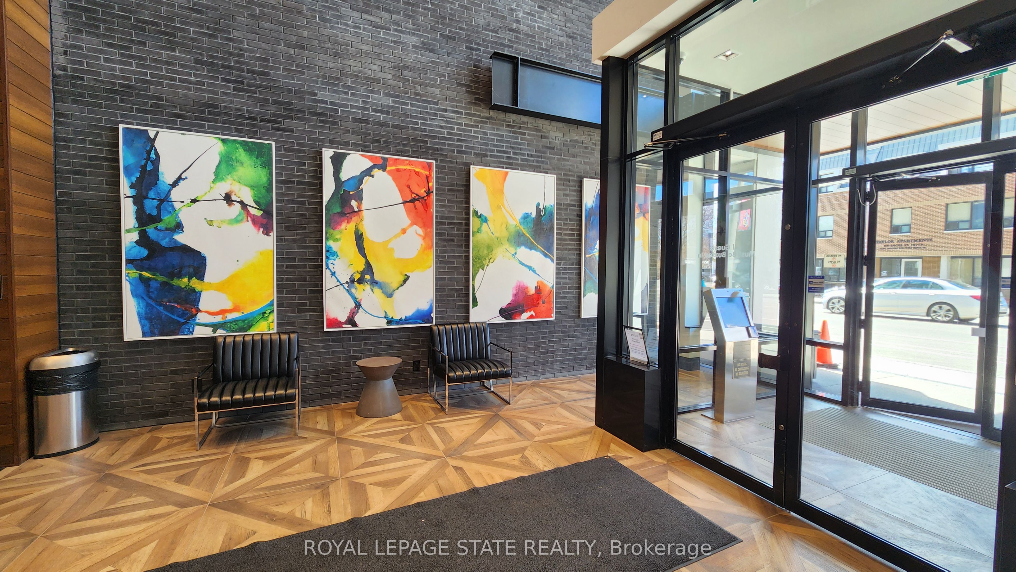 Additional image 3 of 511-101 Locke Street, Hamilton, ON, L8P 4A6