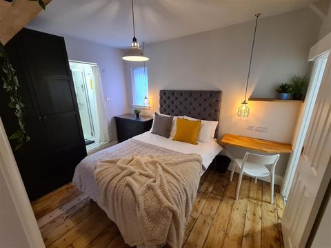 Northfield Road, Harborne, Birmingham B17, Room to rent