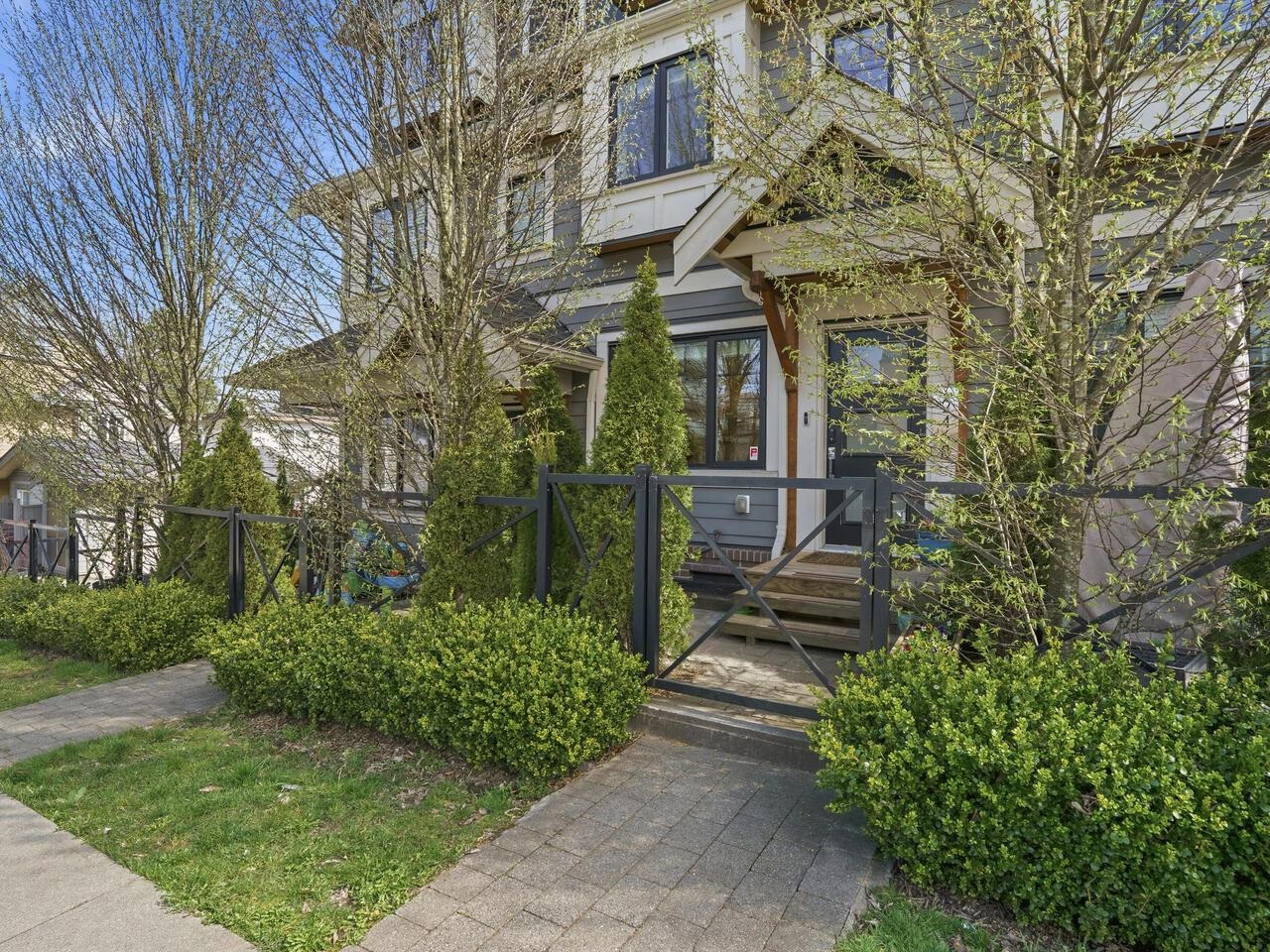 2468 St. Catherines Street, Vancouver, BC, V5T 0H4