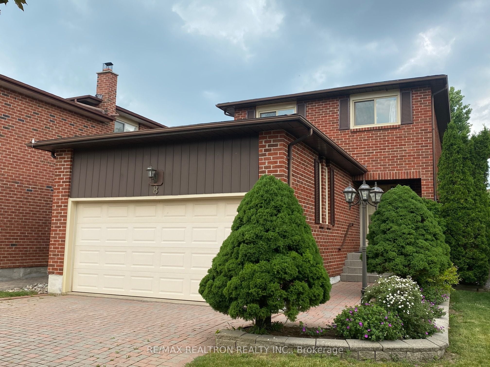 Additional image 2 of 8 Belvedere Crescent, Richmond Hill, ON, L4C 8W2
