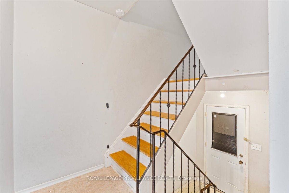 Additional image 4 of 42 O'hare Street, Belleville, ON, K8P 4N1