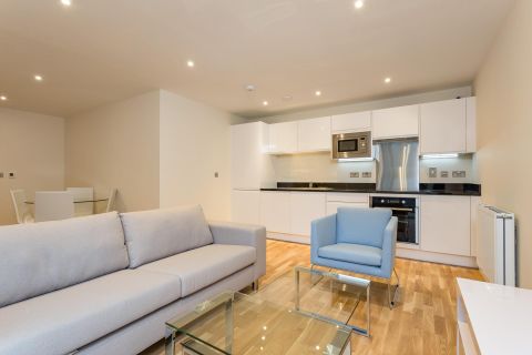 Elite House, London E14