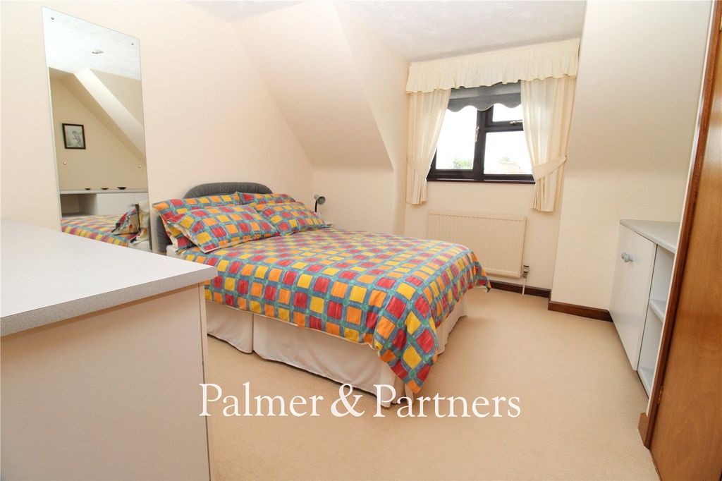 Additional image 18 of 5 bed detached house for salePost Office Road, Knodishall, Saxmundham, Suffolk IP17