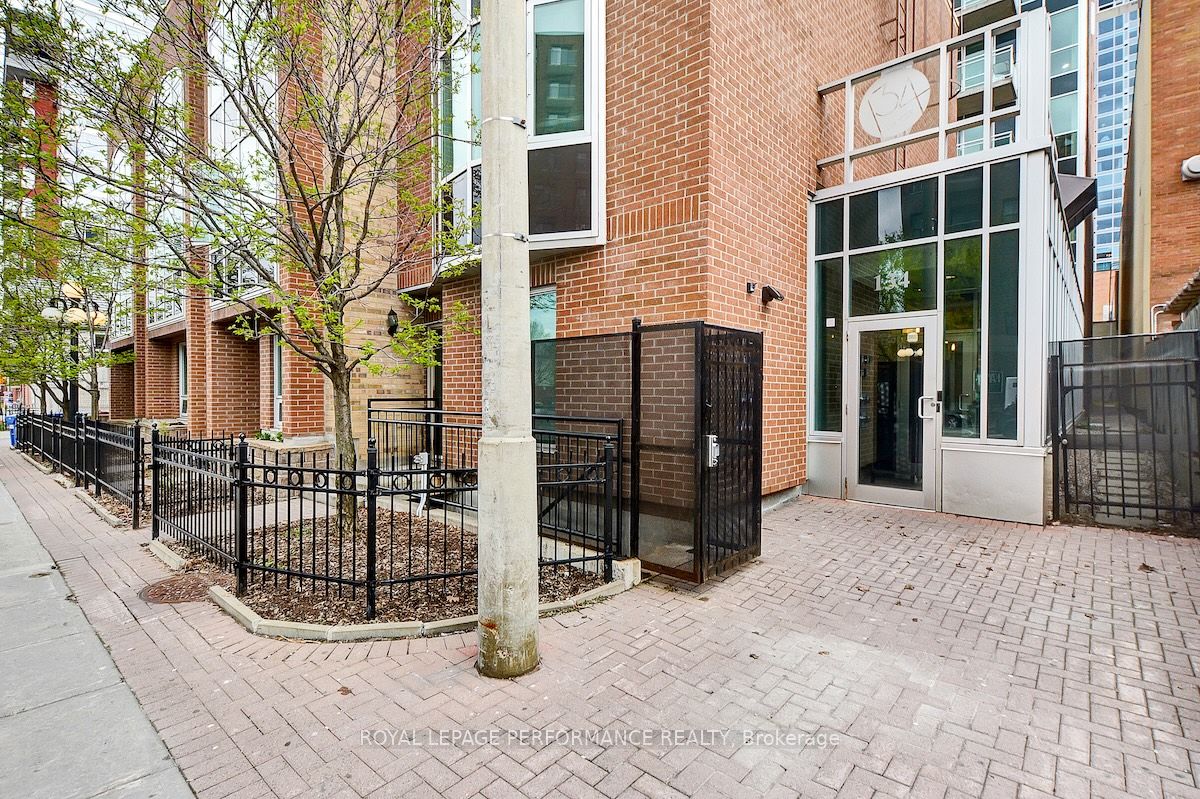 Additional image 2 of 103-134 York Street, Ottawa, ON, K1N 1K8