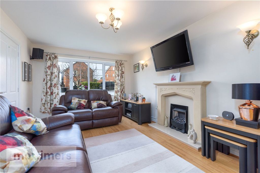 Additional image 5 of 4 bed detached house for saleBluebell Way, Accrington, Lancashire BB5