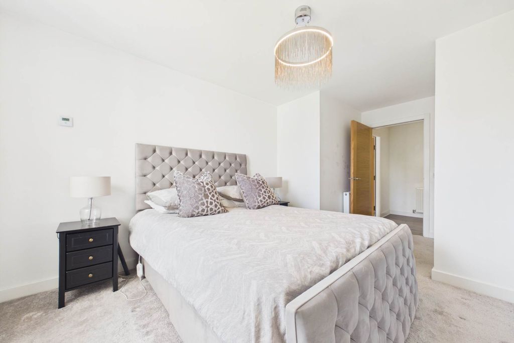 Additional image 12 of 1 bed flat for saleHollybush Lane, Port Glasgow PA14