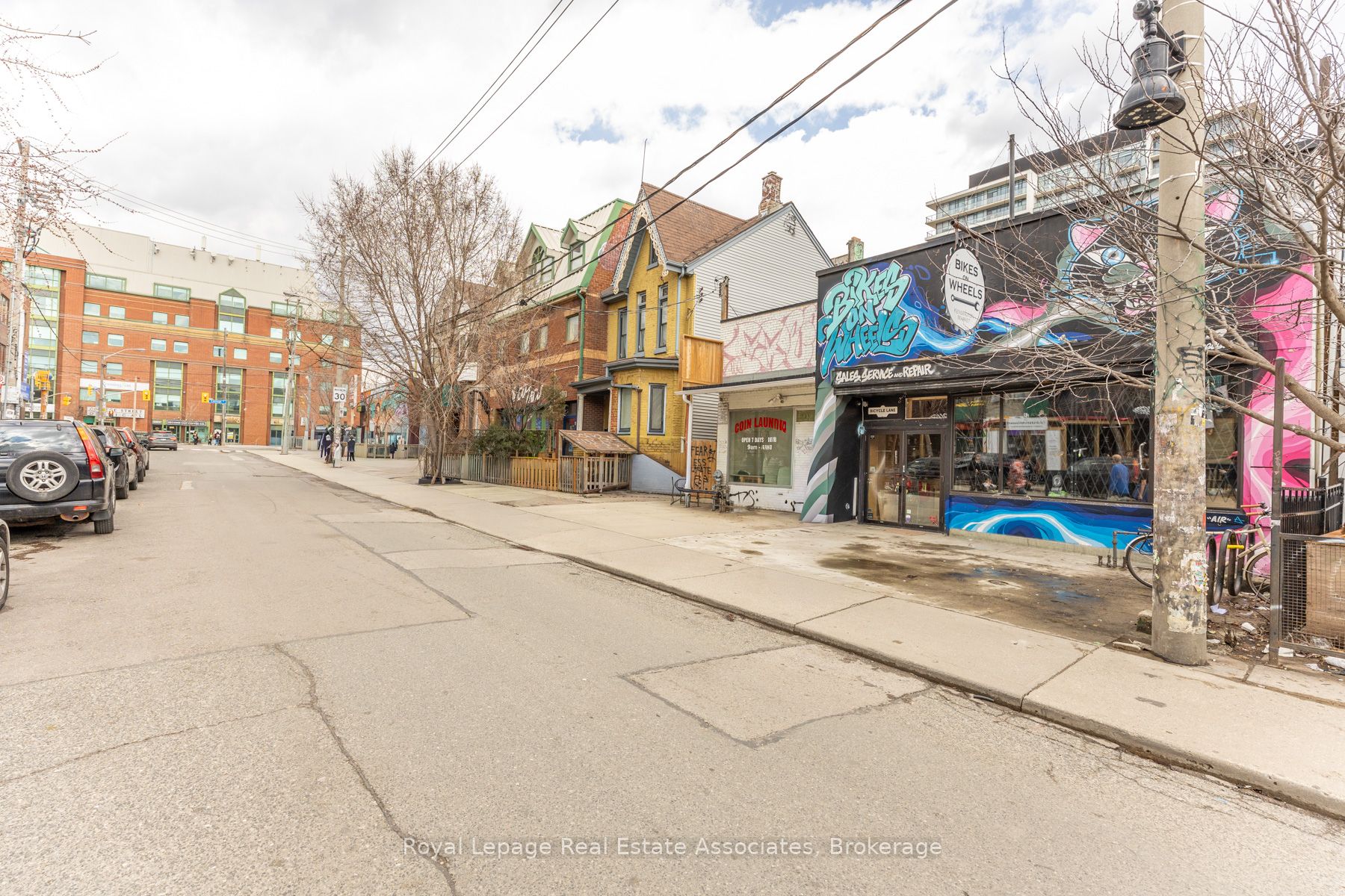 309 Augusta Avenue, Toronto, ON, M5T 2M2 photo 3