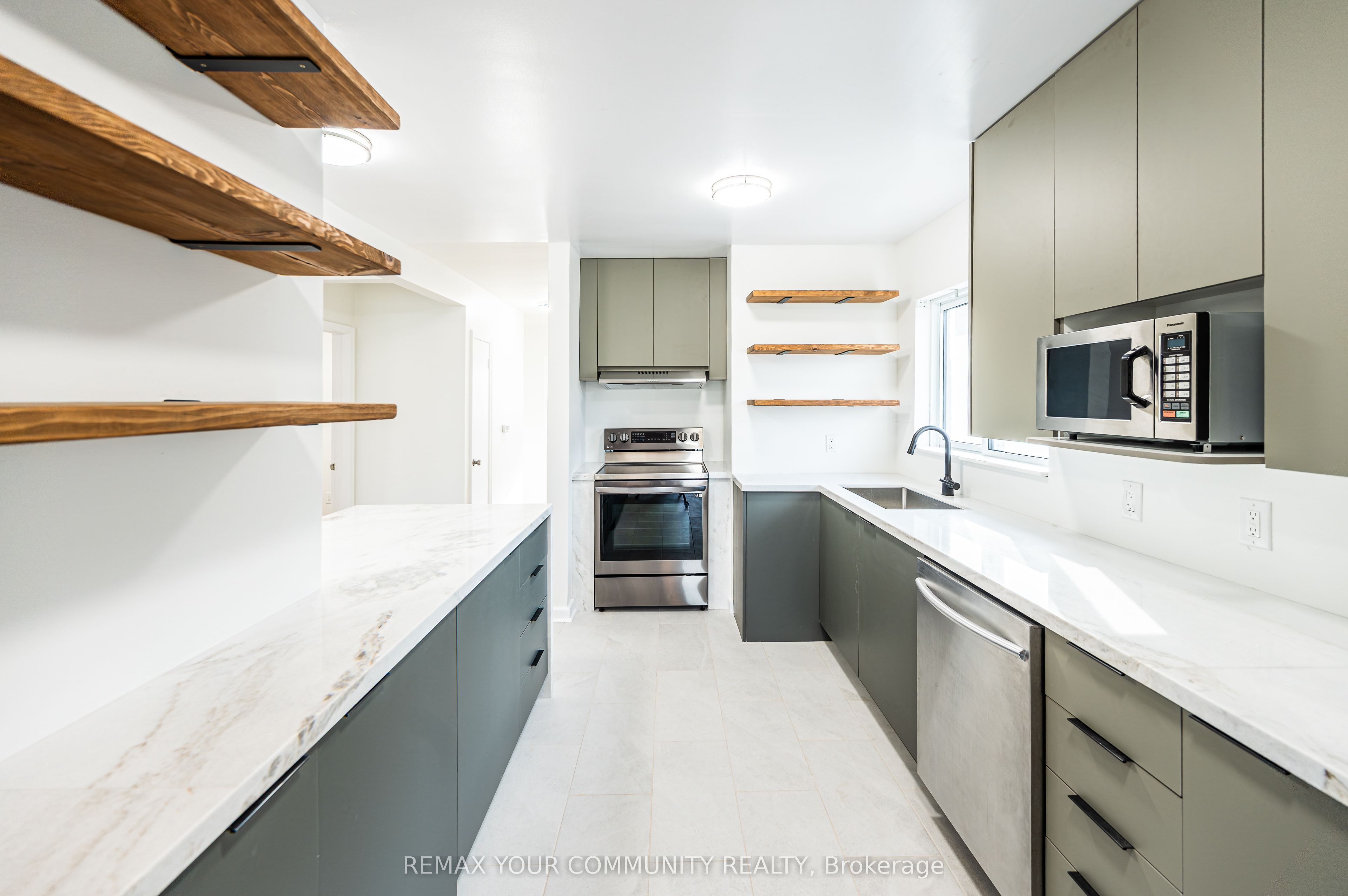 Additional image 5 of Upper-57 Apted Avenue, Toronto, ON, M9L 2P2
