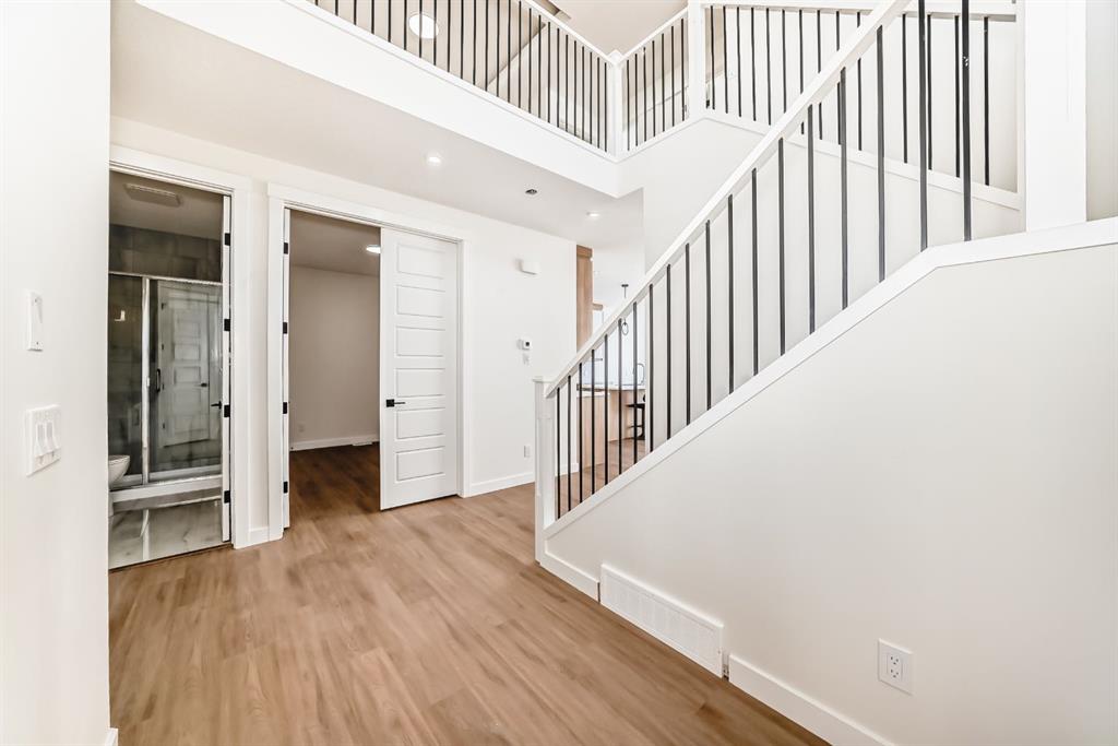 Additional image 3 of 122 Waterstone Way, Chestermere, AB, T1X 2Z1