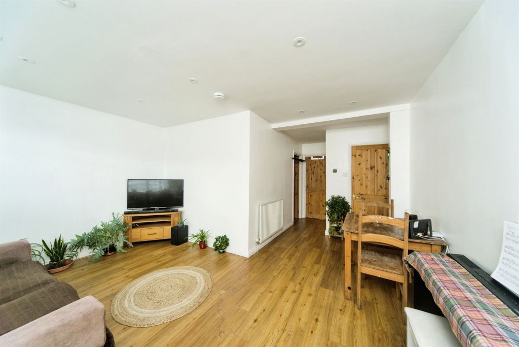 Additional image 3 of 2 bed flat for saleNinfield Road, Bexhill-On-Sea TN39
