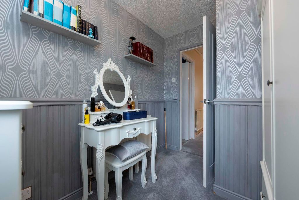 Additional image 32 of 4 bed semi-detached house for saleCynon View, Cilfynydd, Pontypridd CF37