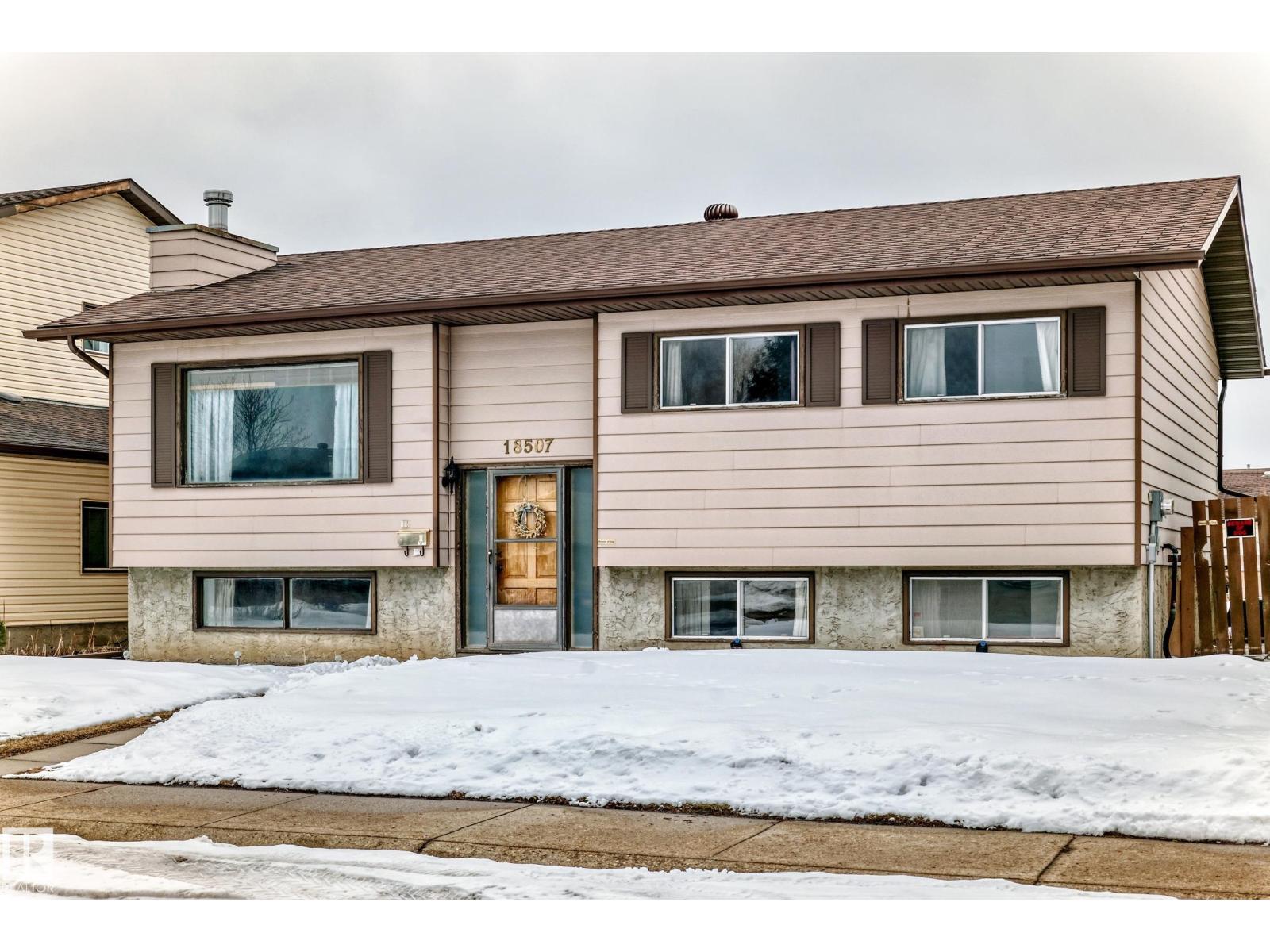Additional image 2 of 18507 98 Avenue NW, Edmonton, AB, T5T3E6