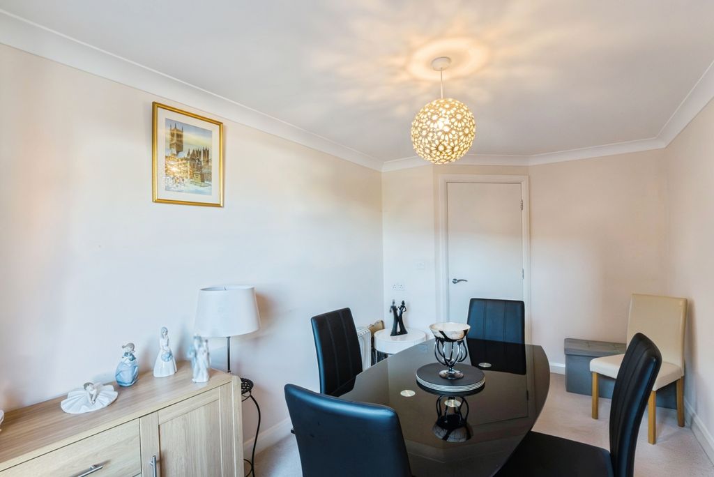 Additional image 9 of 2 bed flat for saleAshton View, Lytham St. Annes, Lancashire FY8