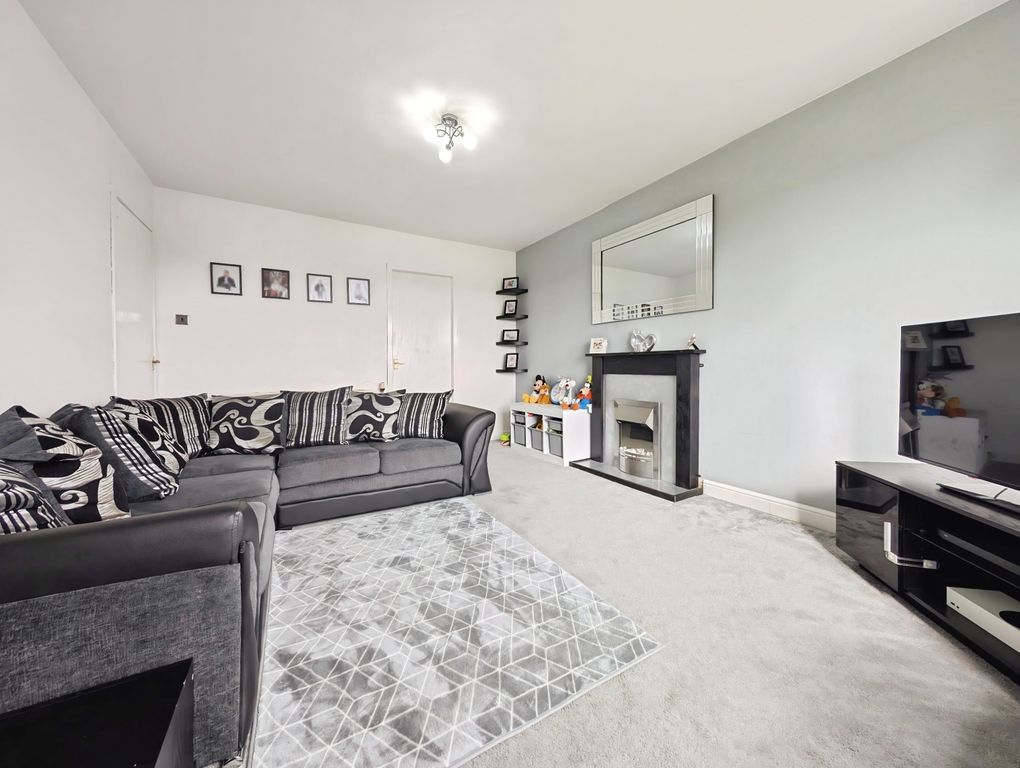 Additional image 5 of 2 bed flat for saleMorton Court, Blackwood ML11