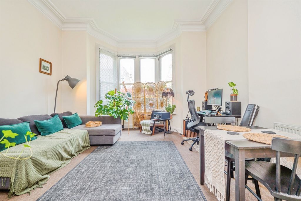Additional image 4 of 1 bed flat for saleCathedral Road, Cardiff CF11