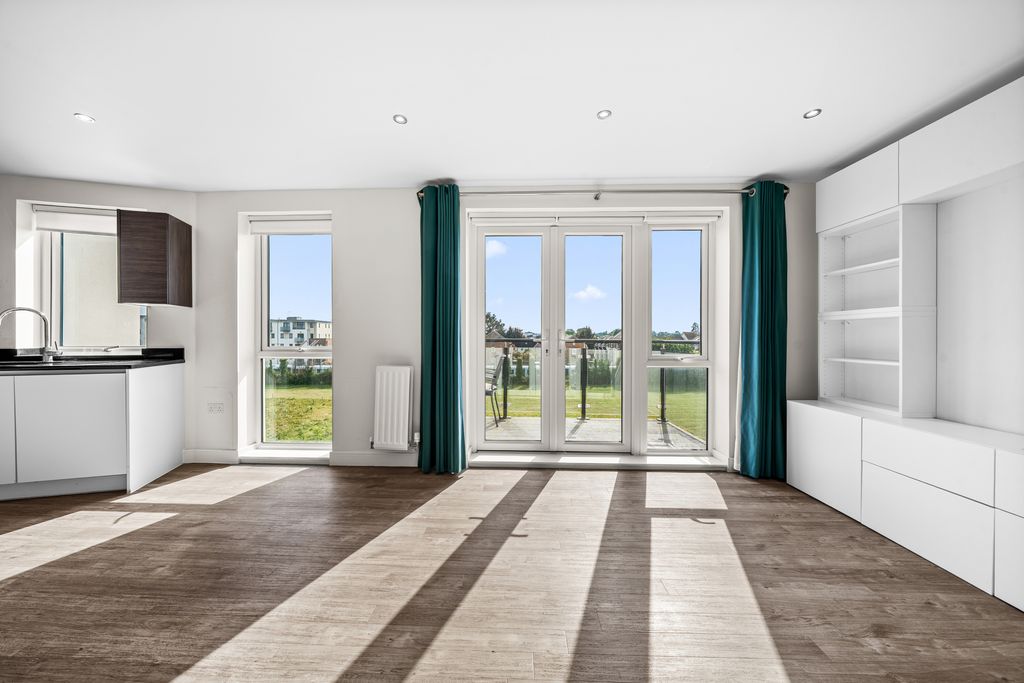 Additional image 8 of 2 bed flat for saleHawker Drive, Addlestone, Surrey KT15