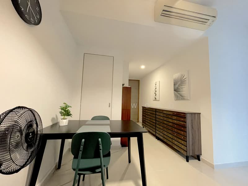 Additional image 5 of Metropolitan Condo Room | Bright & Breezy | Near Redhill MRT