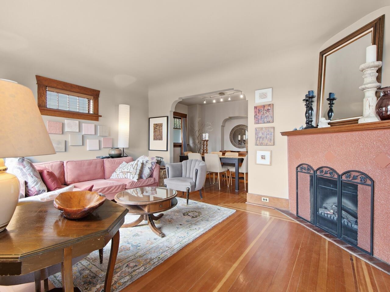 Additional image 3 of 1523 Seventh Avenue, New Westminster, BC, V3M 2K2
