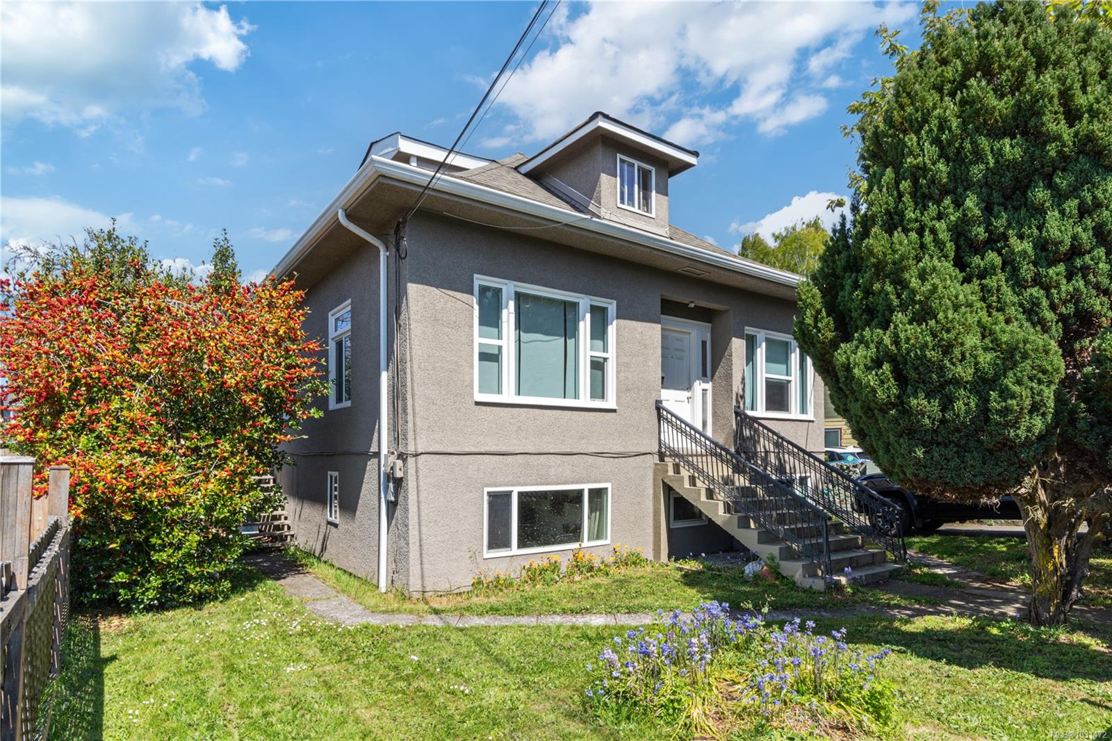 1142 North Park Street, Victoria, BC, V8T 1C8