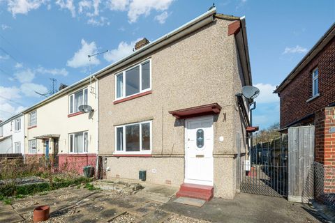 New Close, Colliers Wood SW19