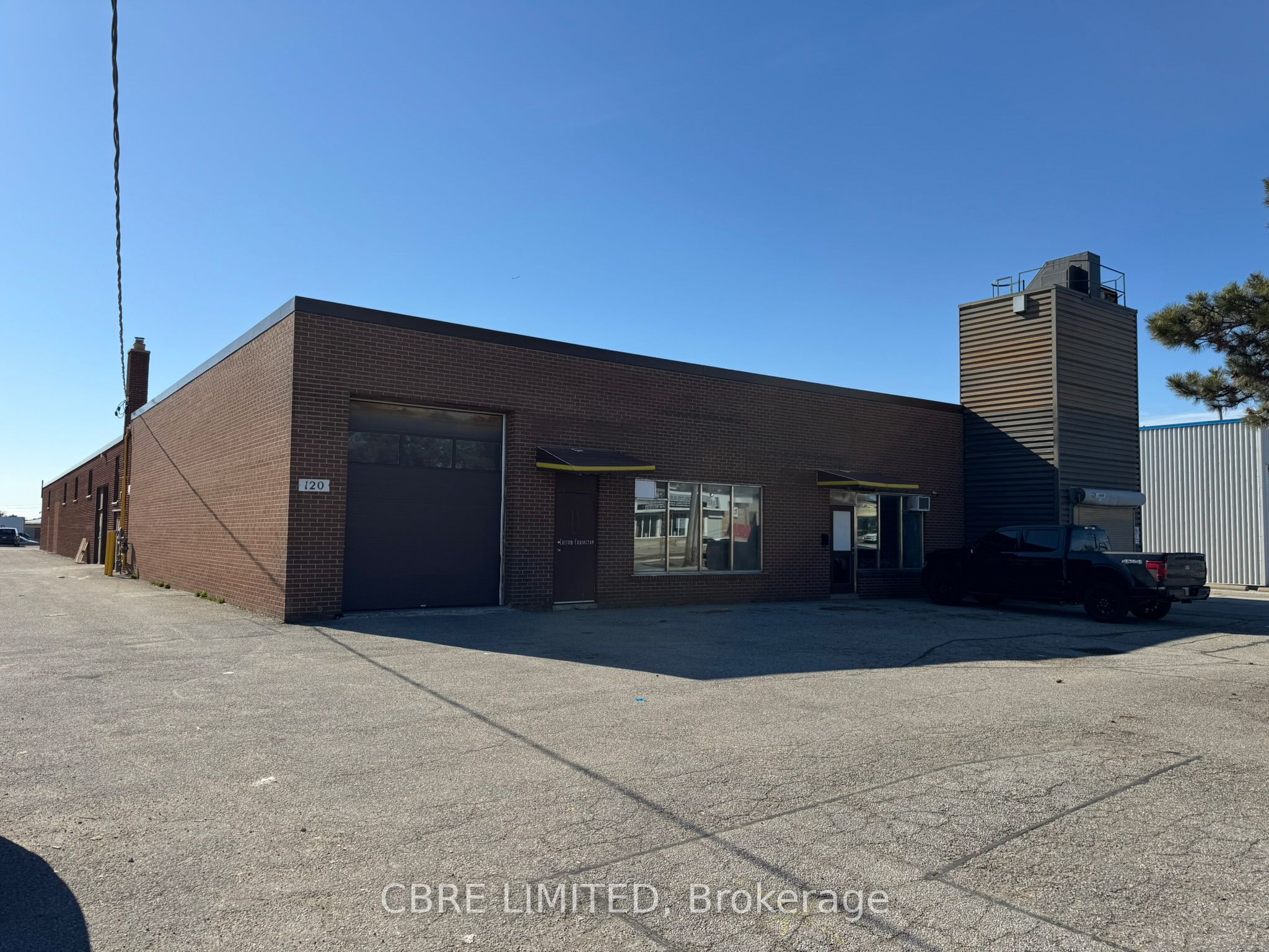 Additional image 2 of 120 Oakdale Rd N/a, Toronto, ON, M3N 1V9