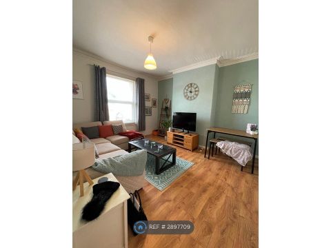 Kinross Road, Waterloo L22