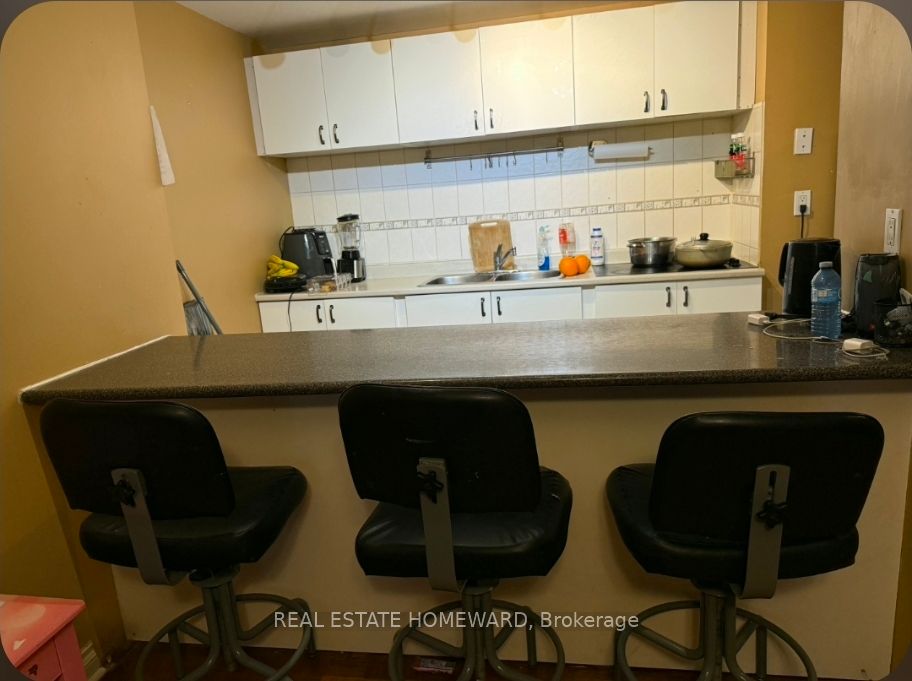 Additional image 3 of 104-235 Grandravine Drive, Toronto, ON, M3N 1J2