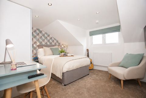Kennet Court, Reading, Berkshire RG1, Room to rent