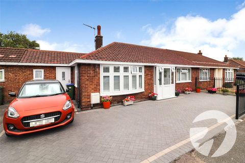 Colyers Lane, Erith DA8