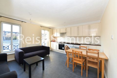 Cahir Street, Isle Of Dogs, London E14
