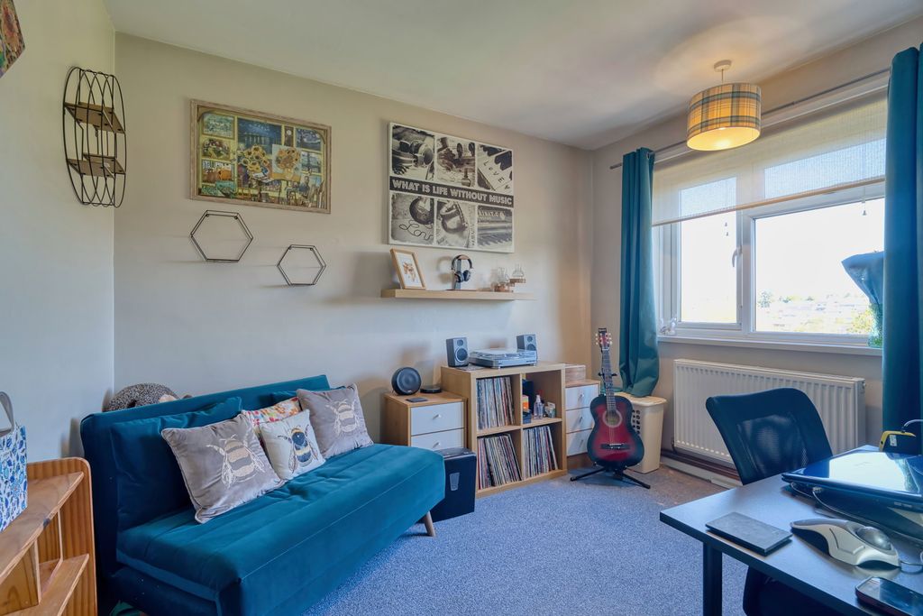 Additional image 12 of 2 bed flat for saleWye Crescent, Bettws, Newport NP20