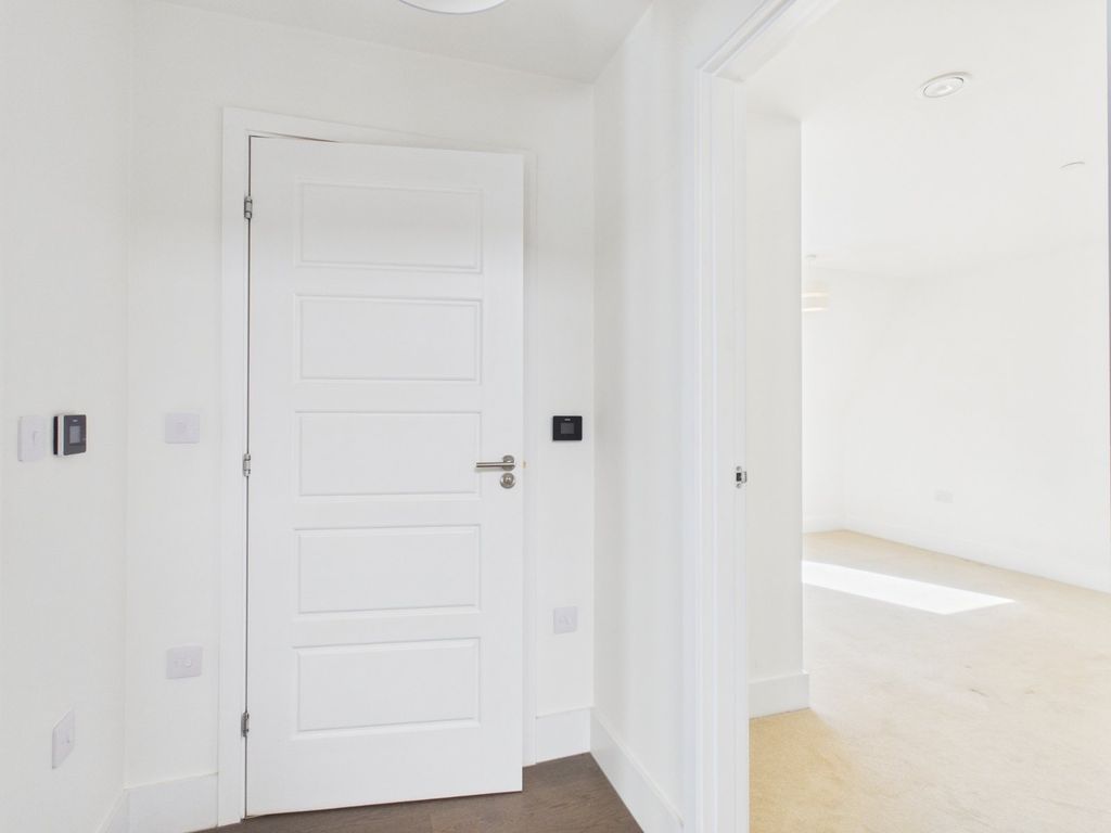 Additional image 14 of 2 bed flat for saleRegent Place, 75 Sycamore Road, Amersham, Buckinghamshire HP6