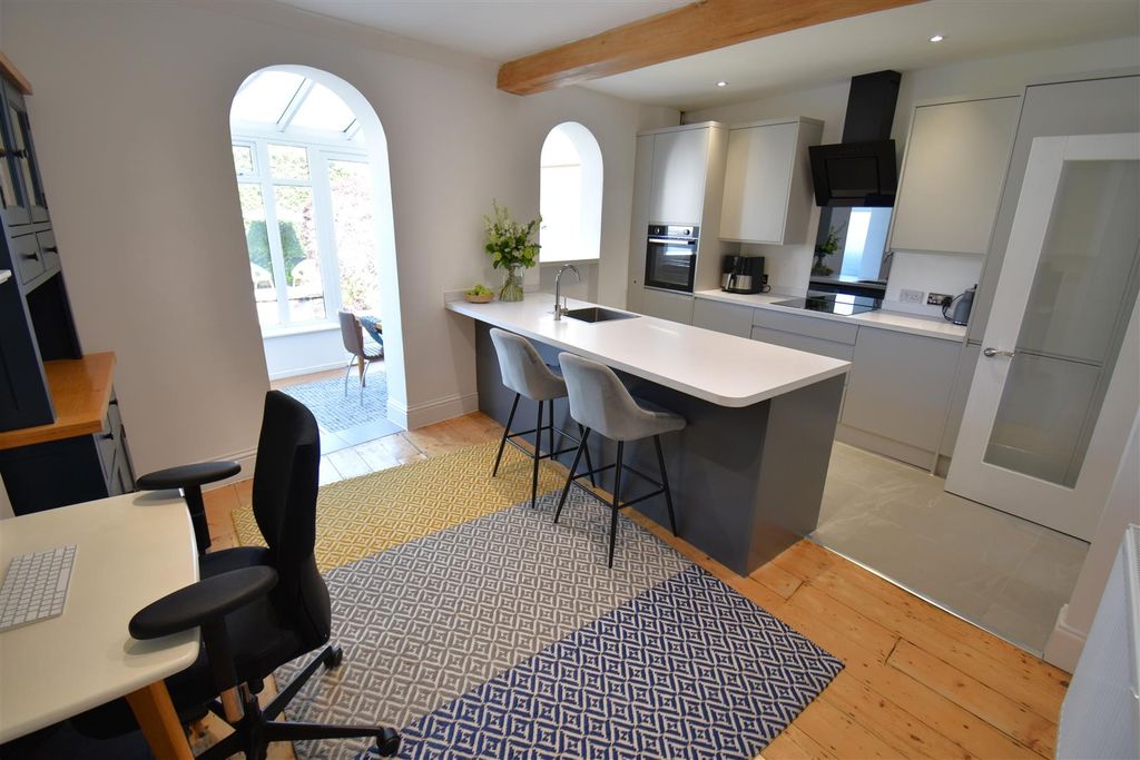 Additional image 3 of 2 bed end terrace house for saleSouthmead Road, Westbury-On-Trym, Bristol BS10