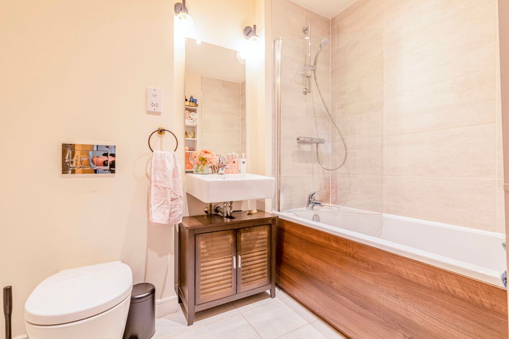 Additional image 16 of 2 bed flat for saleHawker Drive, Addlestone, Surrey KT15