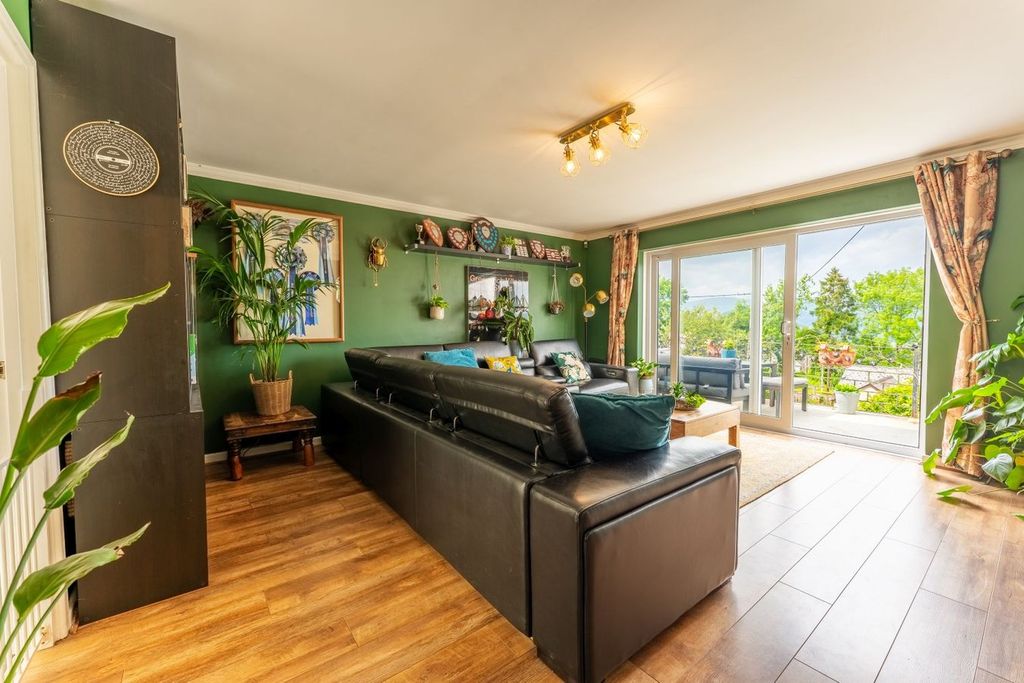 Additional image 14 of 4 bed detached house for saleCwm Road, Govilon, Abergavenny NP7