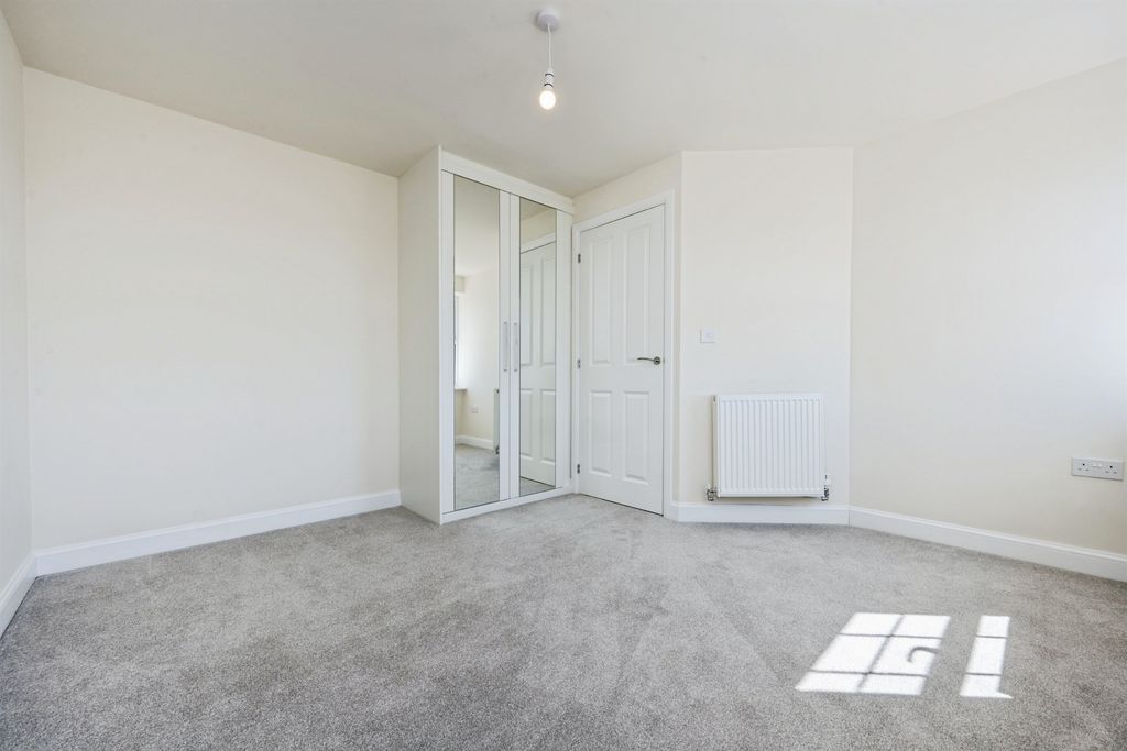 Additional image 11 of 5 bed detached house for saleBluebell Road, Wixams, Bedford MK42