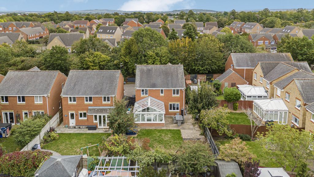 Additional image 5 of 4 bed detached house for saleMullein Road, Bicester OX26