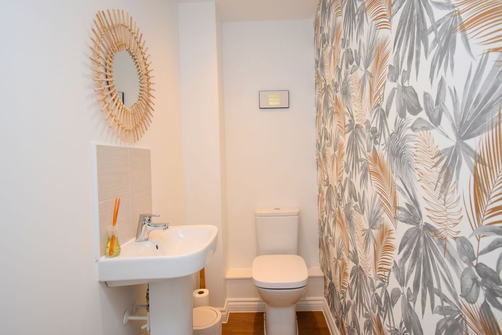 Additional image 10 of 3 bed semi-detached house for saleTate Drive, Biggleswade SG18
