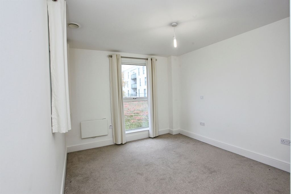 Additional image 8 of 1 bed flat for saleUsk Way, Newport NP20