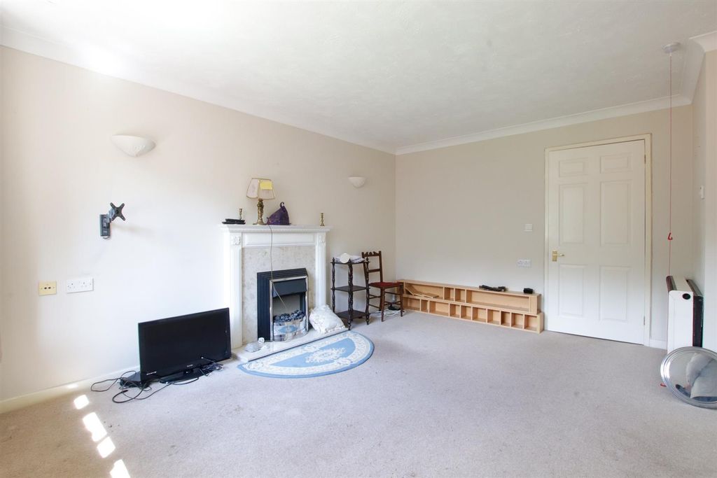 Additional image 3 of 1 bed flat for saleAshley Road, Altrincham WA14