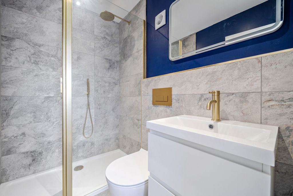 Additional image 20 of 4 bed bungalow for saleMeadow Way, Addlestone KT15
