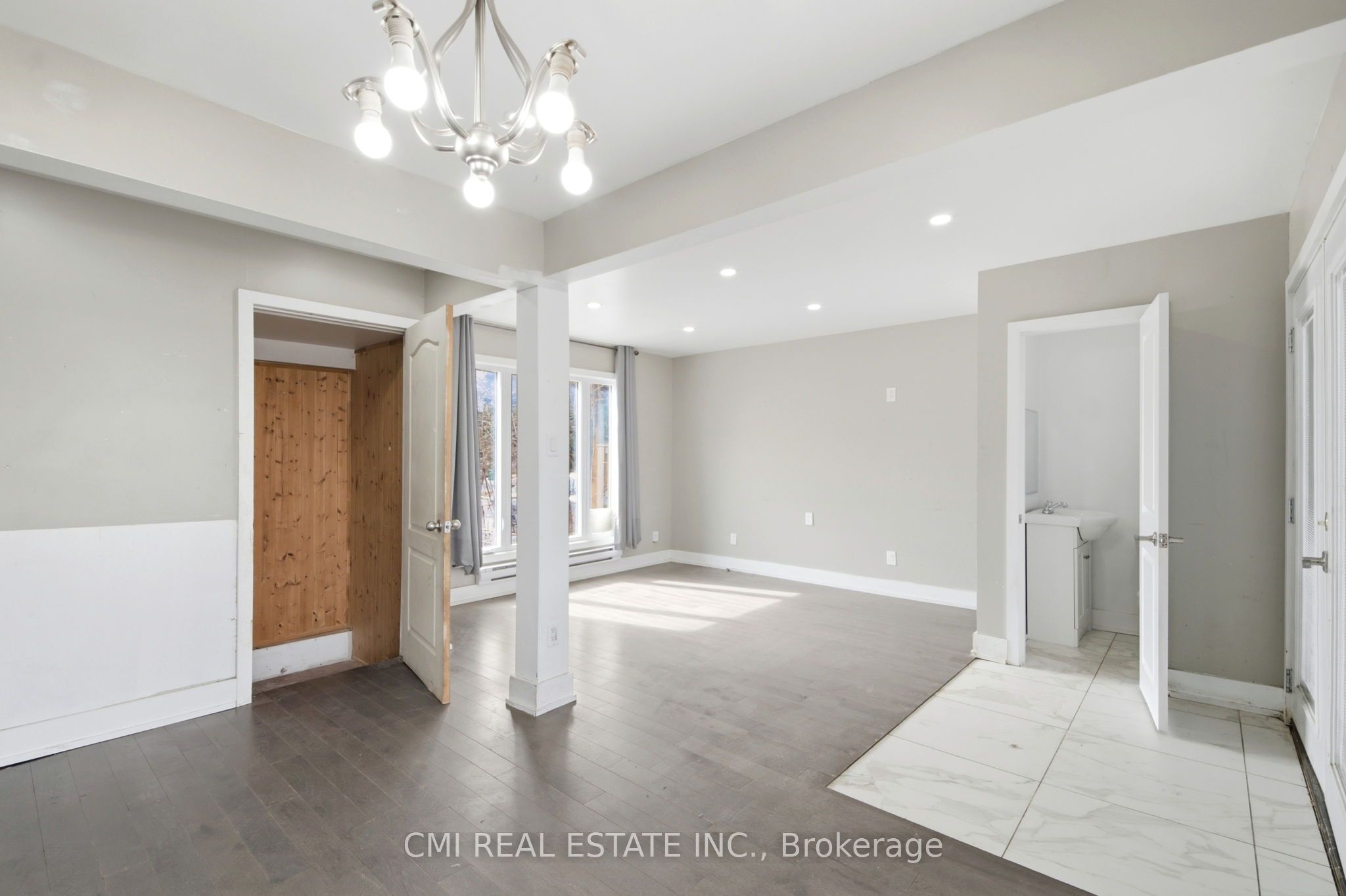 Additional image 5 of 8 Huronia Court, Brampton, ON, L6S 2C7
