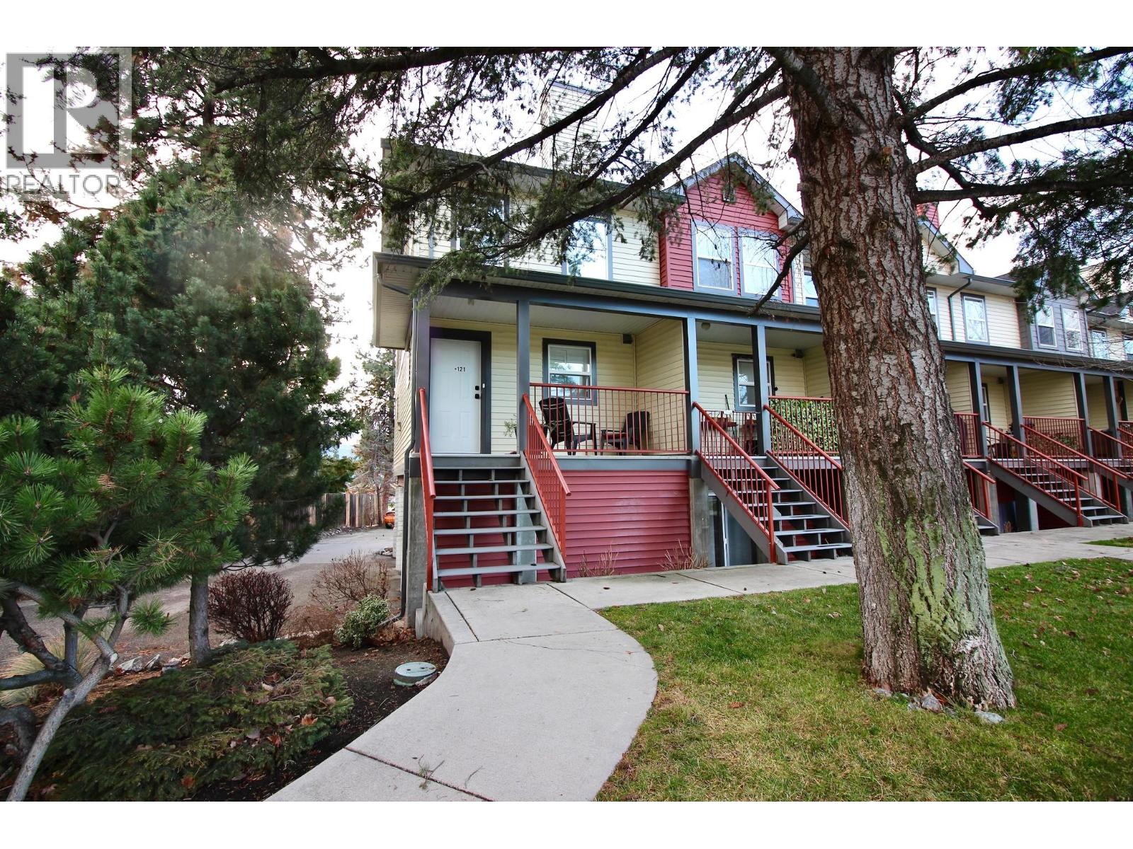 121-2585 Hebert Road, West Kelowna, BC, V4T2W4